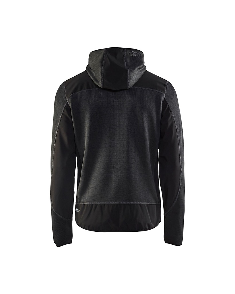 VESTE TRICOTÉE À CAPUCHE